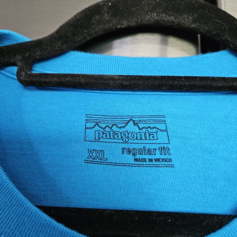 Mens P-6 Logo Patagonia Blue Organic Cotton T Shirt Size XXL - Picture 7 of 8